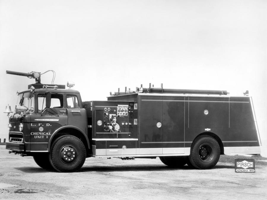  Ford C1000 Super Duty Pirsch Fire Engine 1961 года  (фото 1 из 1)